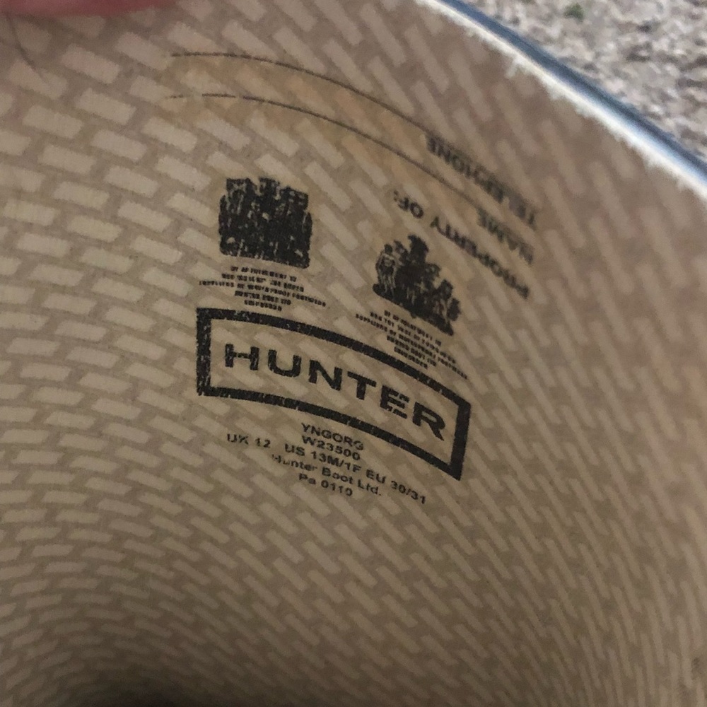 Girls Black Hunter Boots size 13. Good condition.
